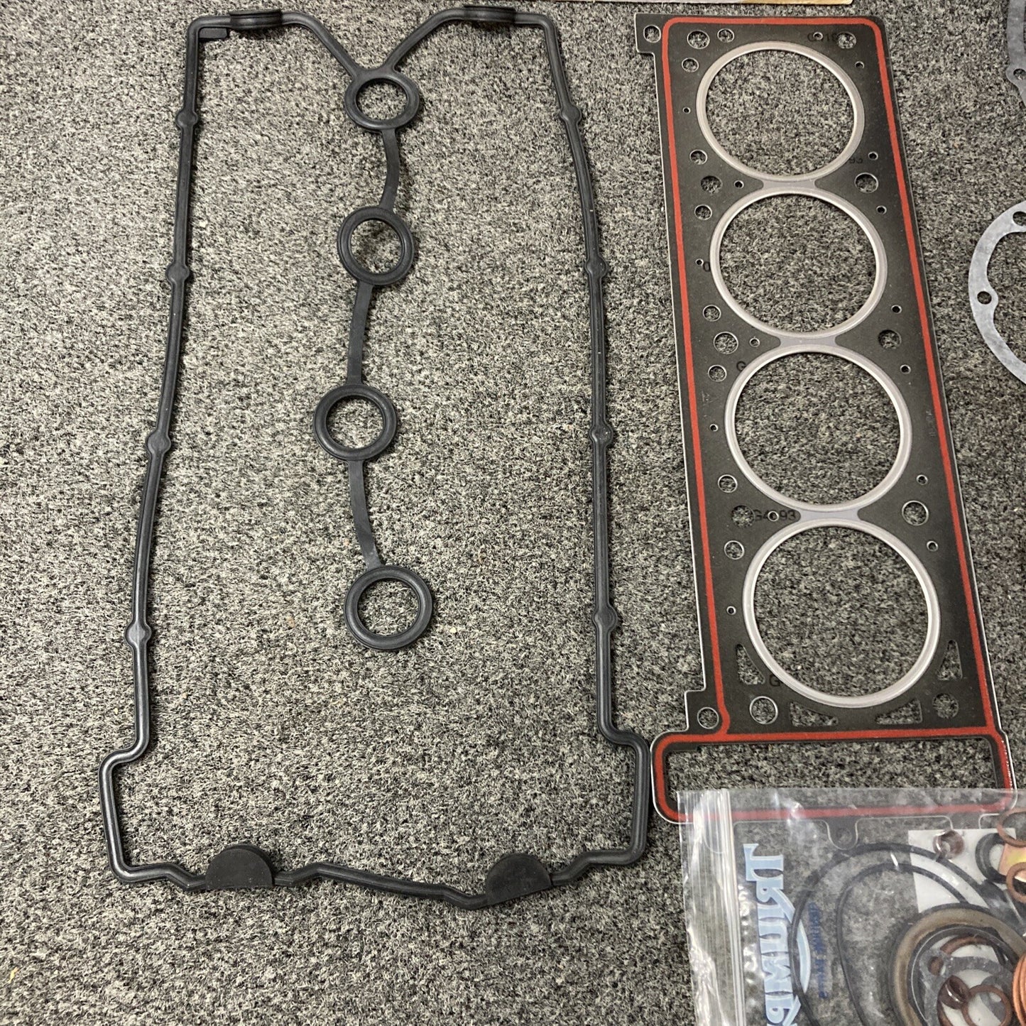 NEW GENUINE VICTORY TRIUMPH 3990055-T0301 GASKET KIT, FULL, 4 CYL