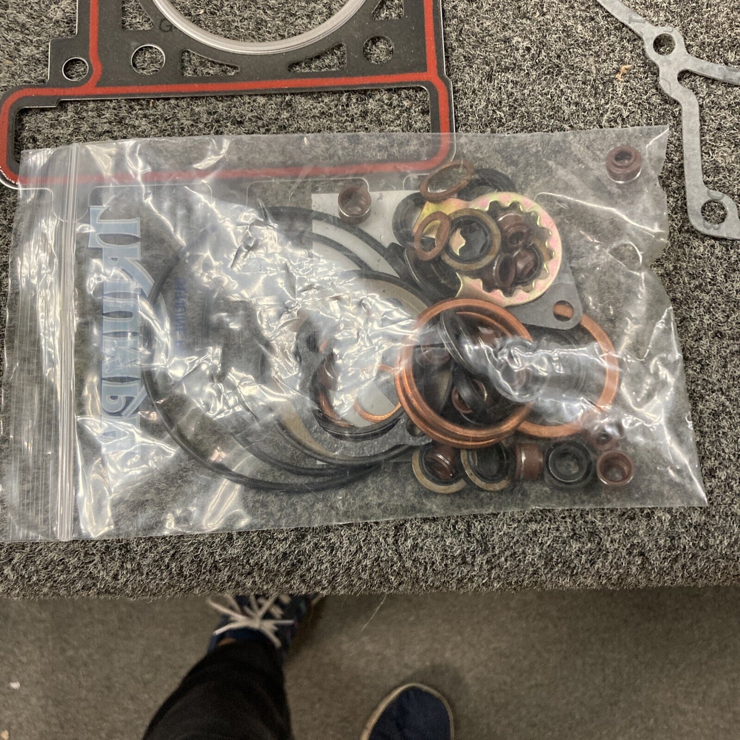 NEW GENUINE VICTORY TRIUMPH 3990055-T0301 GASKET KIT, FULL, 4 CYL