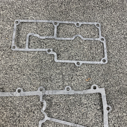 NEW GENUINE VICTORY TRIUMPH 3990055-T0301 GASKET KIT, FULL, 4 CYL