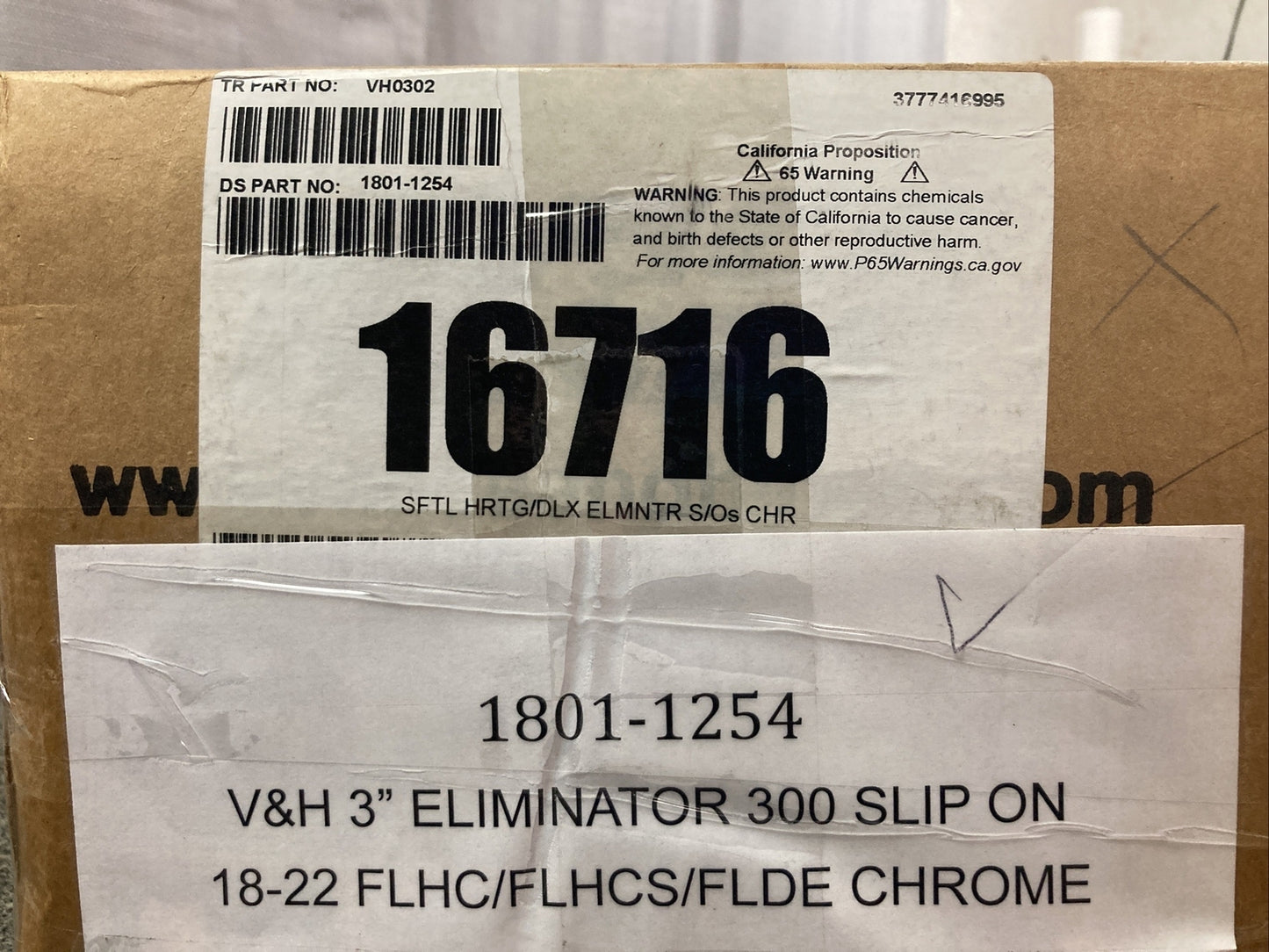 NEW GENUINE VANCE & HINES 16716 3" Eliminator Slip-On Mufflers Harley 18-23
