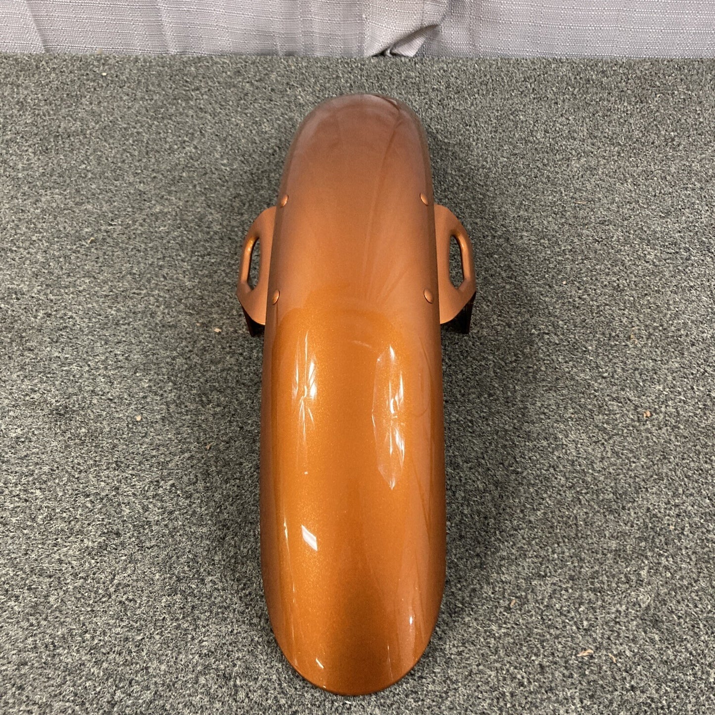 NEW GENUINE HARLEY DAVIDSON 58900103DST FRONT FENDER AMBER WHISKEY FXDB, FXDBP