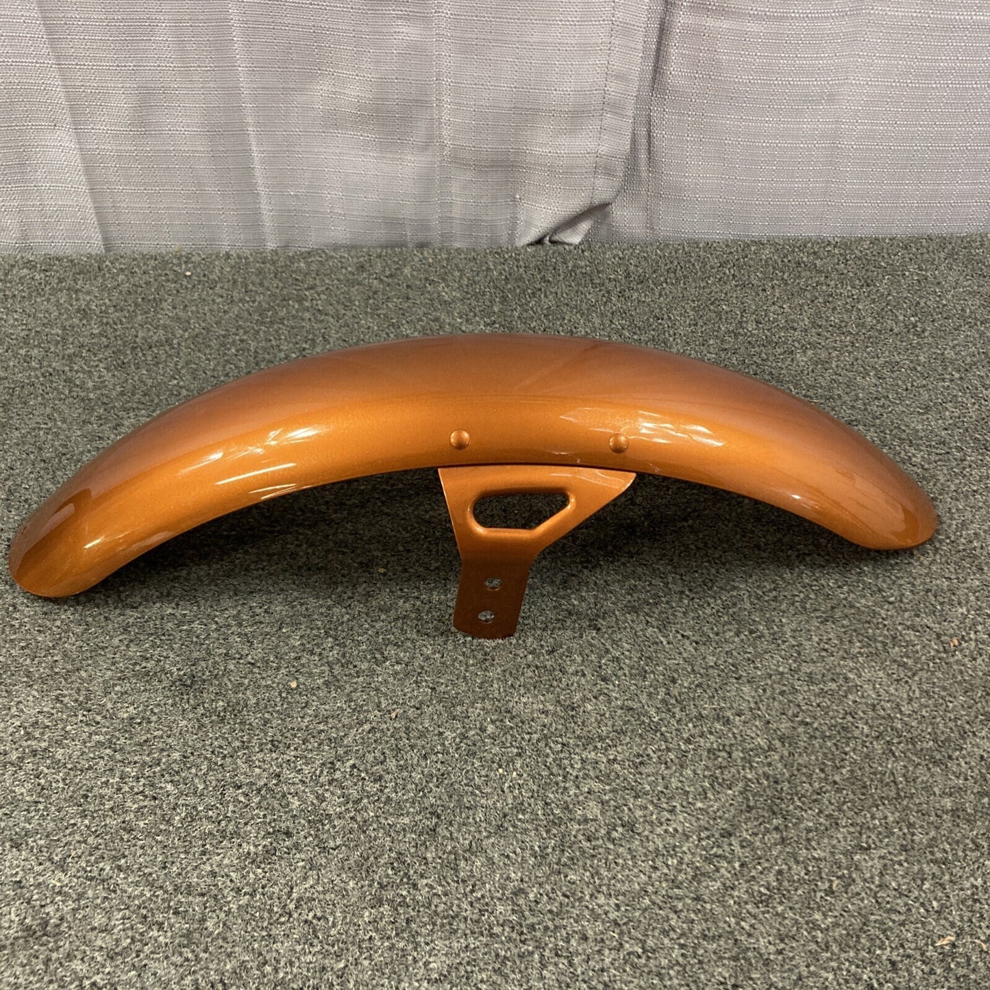 NEW GENUINE HARLEY DAVIDSON 58900103DST FRONT FENDER AMBER WHISKEY FXDB, FXDBP