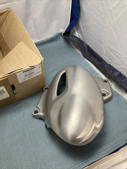 NEW GENUINE VICTORY/TRIUMPH T1262206 SPROCKET COVER, BRUSHED