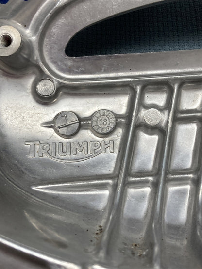 NEW GENUINE VICTORY/TRIUMPH T1262206 SPROCKET COVER, BRUSHED