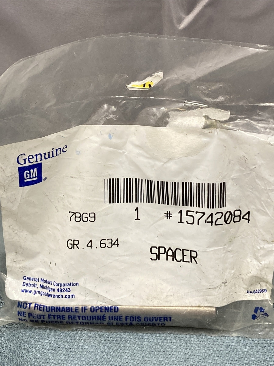 NEW GENUINE GM 15742084 SPACER, BRAKE PEDAL PIVOT 1982-2002 GR 4.634