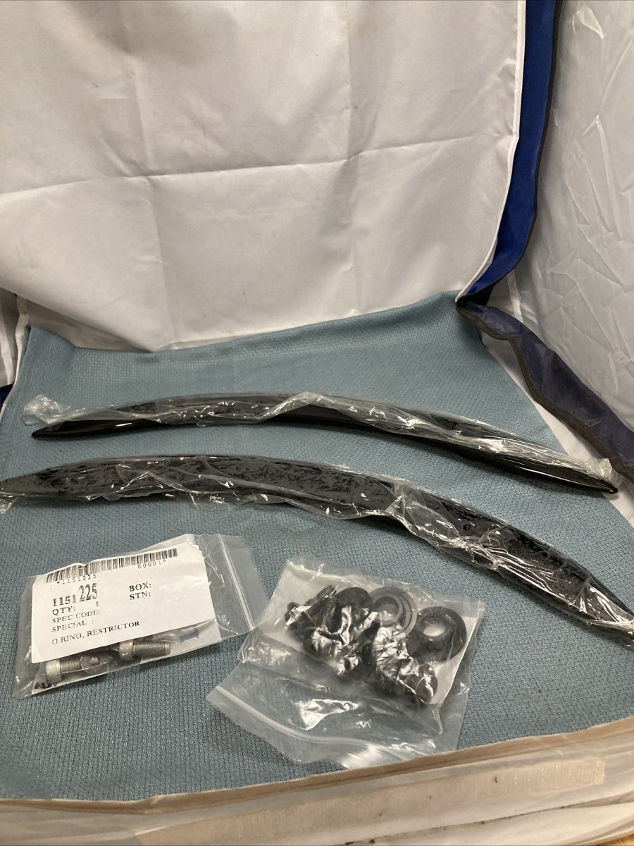 NEW GENUINE POLARIS/VICTORY 2883998-266 K-SPOOL MOUNT, CSR, BLK