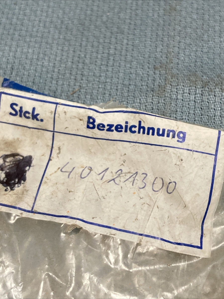 NEW HATZ DIESEL 40121300 FASTENER