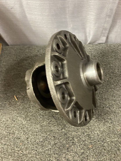 NEW GENUINE GM 15547347 DIFFERENTIAL CASE 1985-1991 GR 5.510