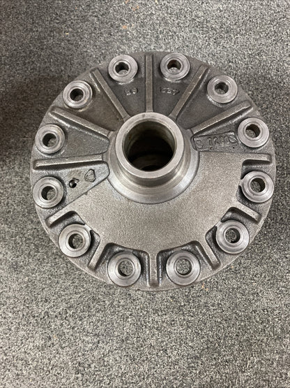 NEW GENUINE GM 15547347 DIFFERENTIAL CASE 1985-1991 GR 5.510