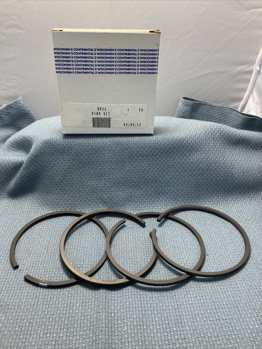 NEW WIS-CON TOTAL POWER DR32 PISTON RING SET