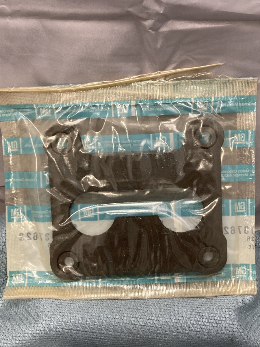 NEW GENUINE GM 14037622 GASKET, INSULATOR GR 3.726