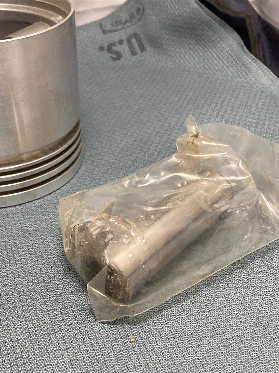 NEW WISCONSIN DB232SP STD PISTON ASSEMBLY