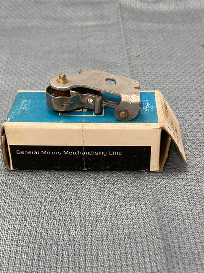NEW GENUINE GM 1154031 CONTACT POINTS GR 2.384