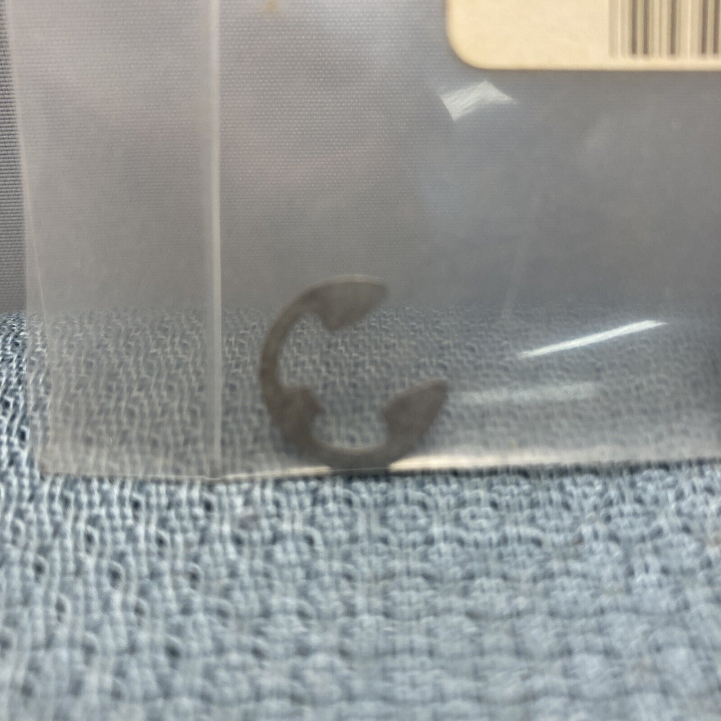 NEW GENUINE WISCONSIN 27-525-012-0 CLIP DOG RETAINER