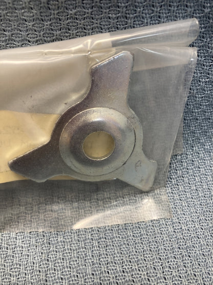 NEW GENUINE WISCONSIN 27-526-001-0 CAM DOG
