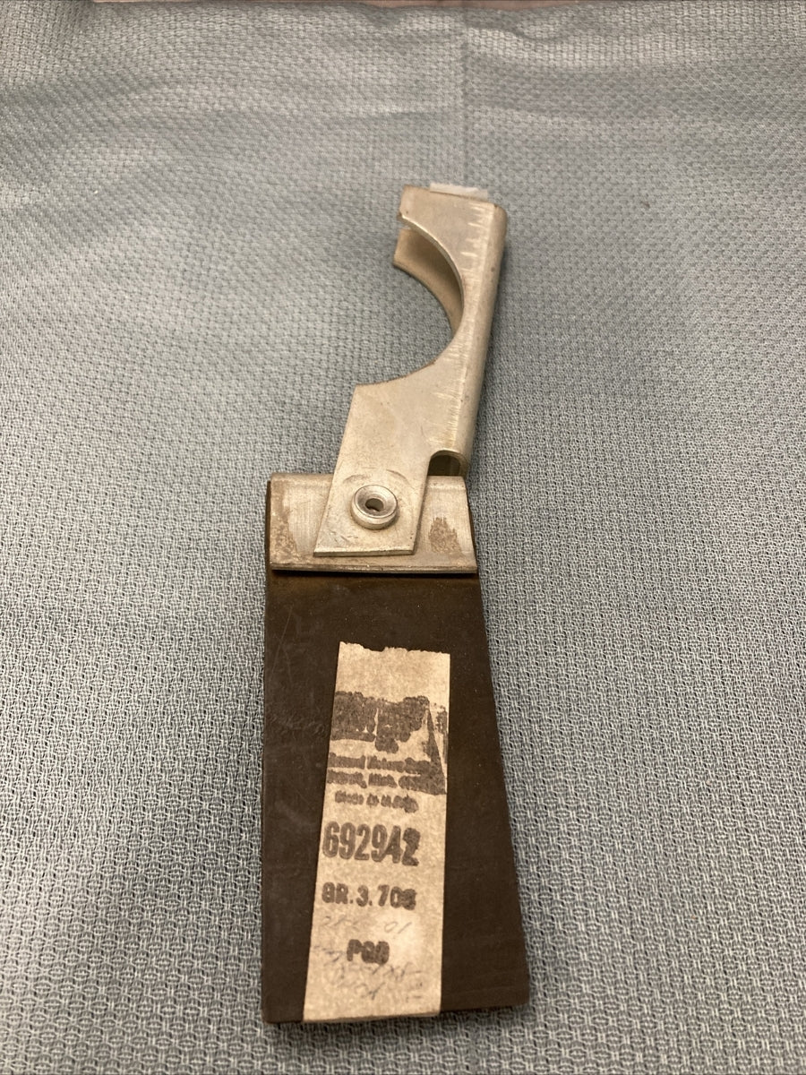 NEW GENUINE GM 692942 TAIL PIPE HANGER GR 3.705