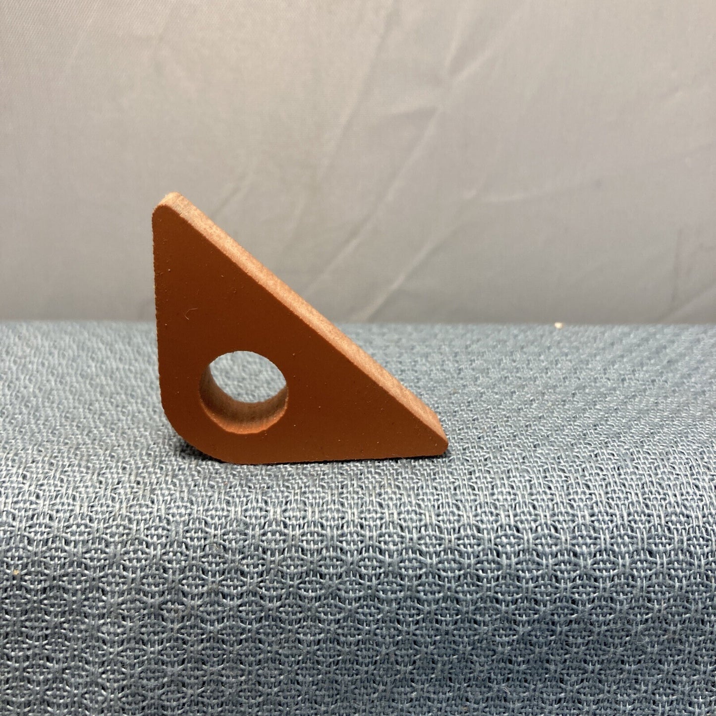 NEW GENUINE WISCONSIN LF154 SPACER, MANIFOLD LOCATING-RED