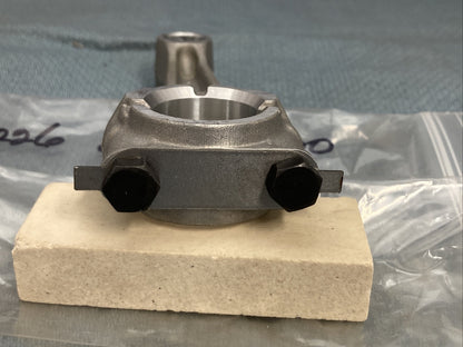 NEW SUBARU ROBIN 226-225-0300 CONNECTING ROD