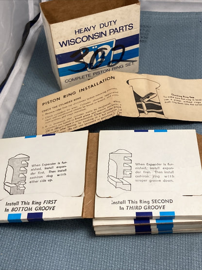 New Genuine Wisconsin Parts DR20CS-30 Piston Ring Set