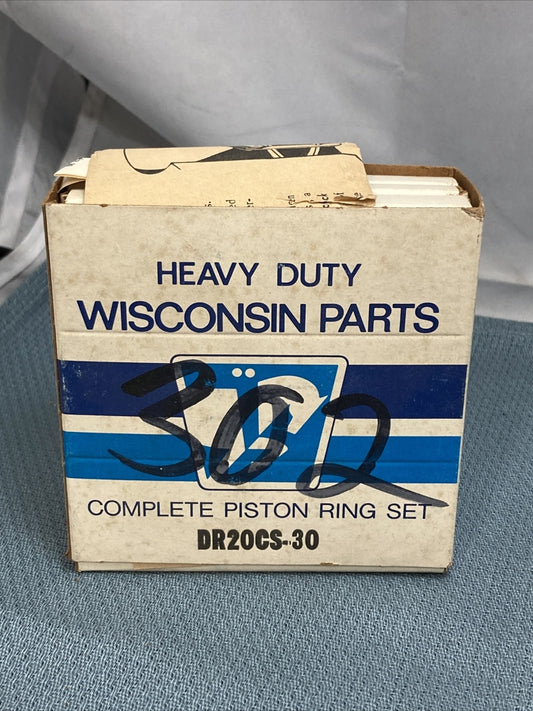 New Genuine Wisconsin Parts DR20CS-30 Piston Ring Set