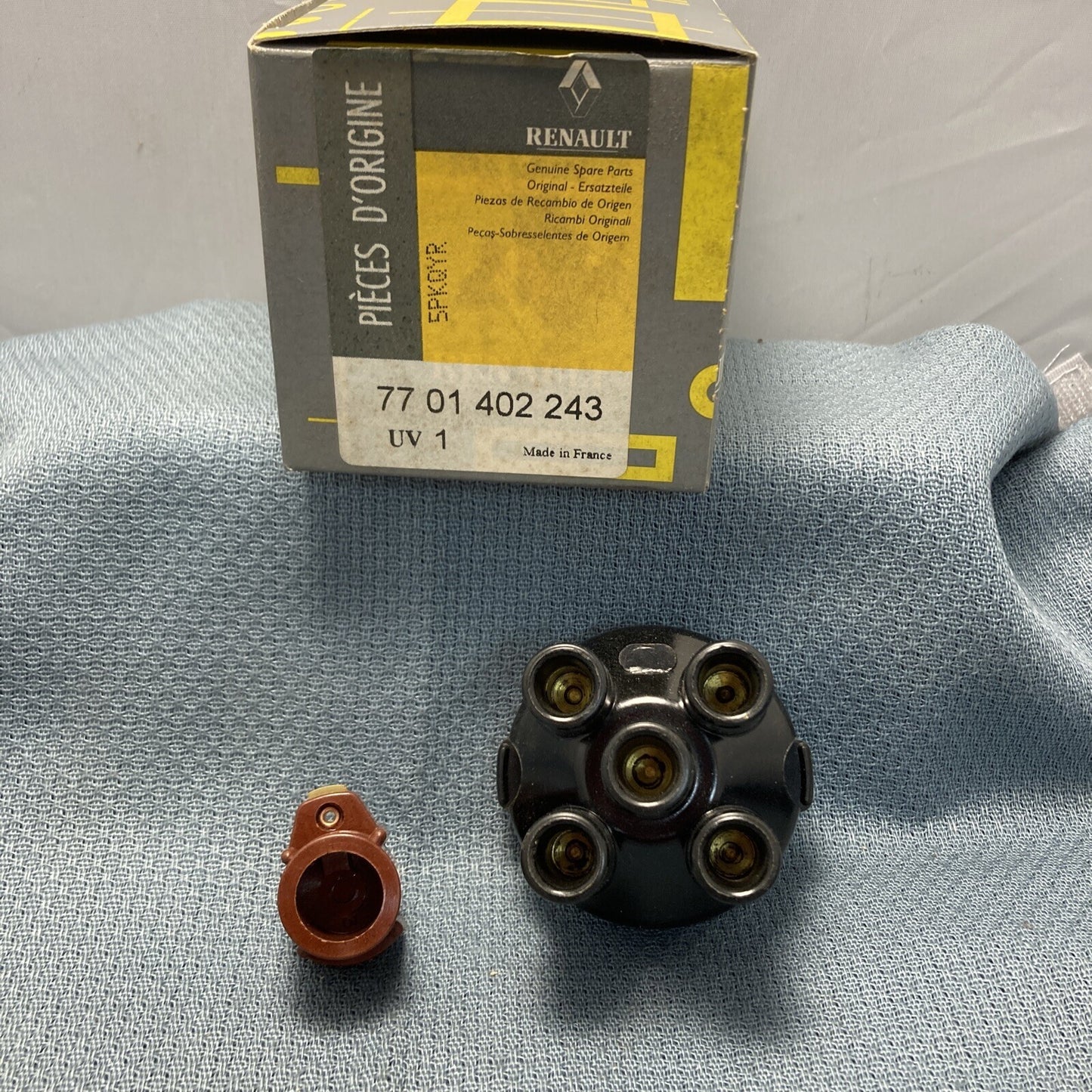 NEW GENUINE RENAULT 7701402243 Cover And Brush Rotating, FUEGO