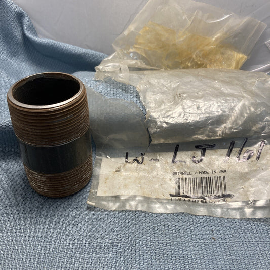 NEW GRINNELL LJ161 NIPPLE, PIPE 1 1/2" X 3" STD BLACK, L-WHS WISCONSIN