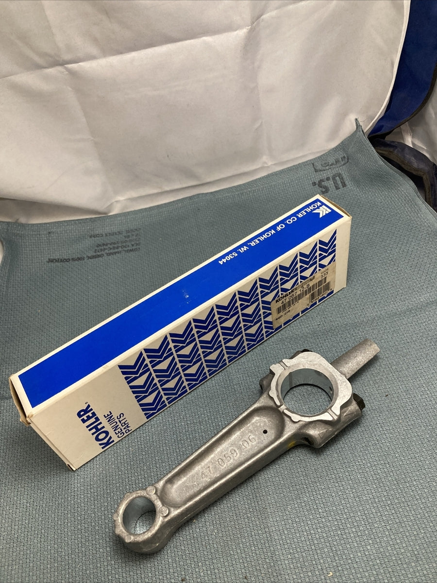 NEW GENUINE 47 067 12-S CONNECTING ROD