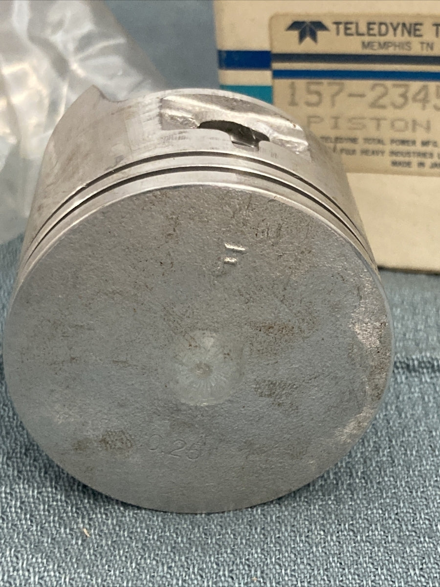 NEW TELEDYNE 157-23452-01 PISTON 0.25