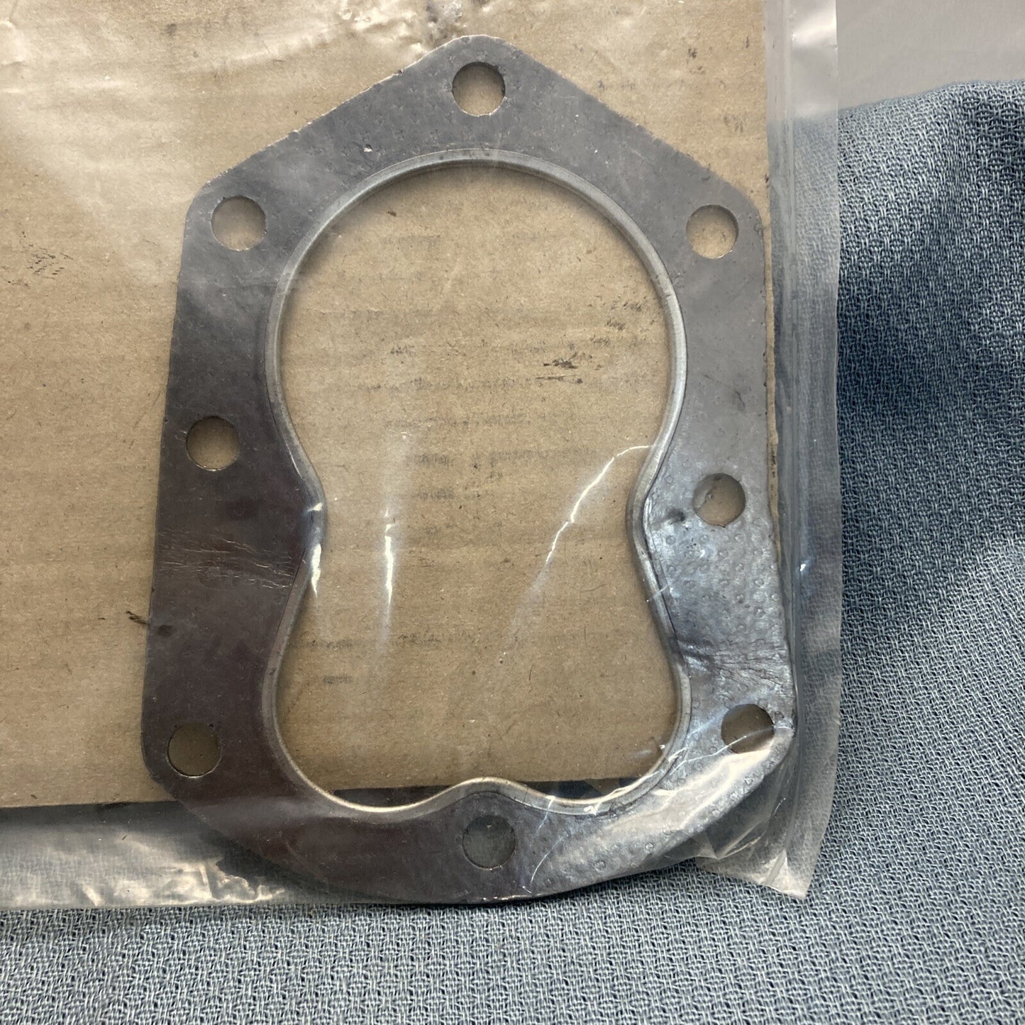 NEW GENUINE SUBARU ROBIN 226-99002-57 GASKET SET 15W