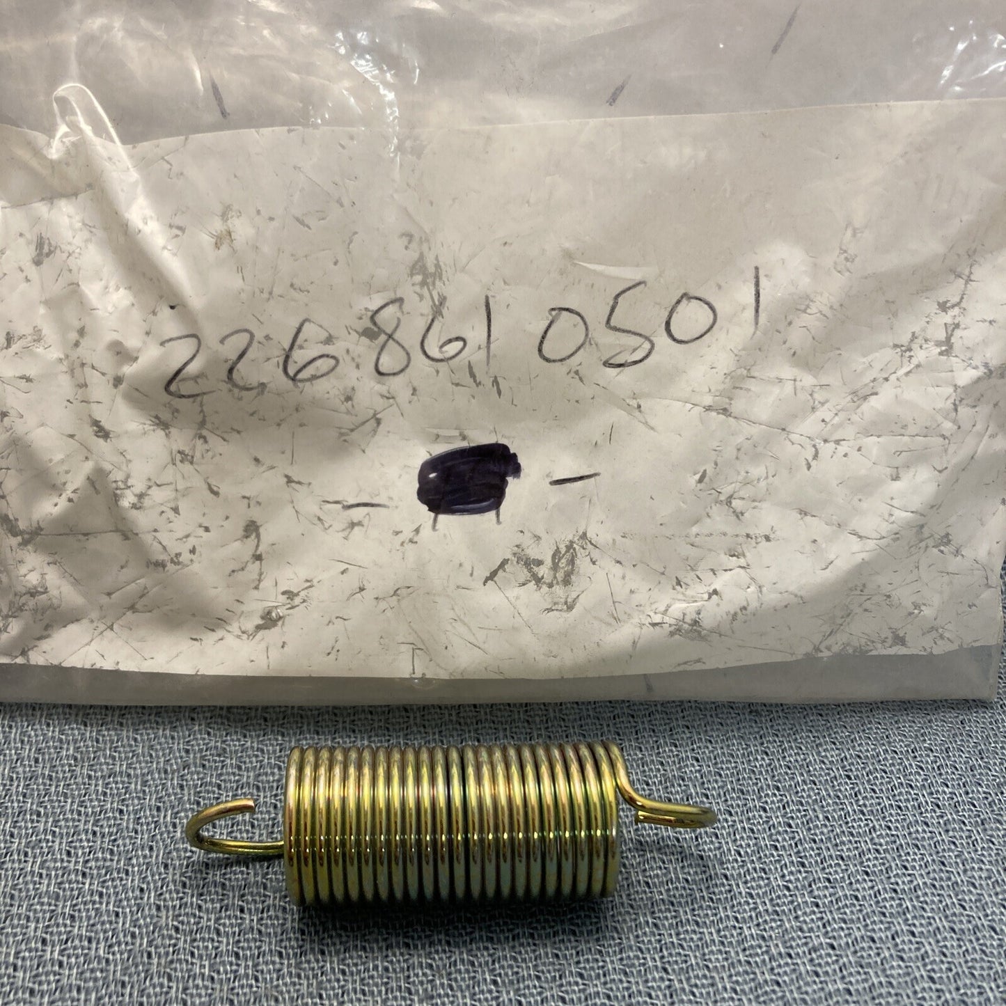 NEW COMPATIBLE WITH ROBIN SUBARU 226-86105-01 BRAKE SPRING