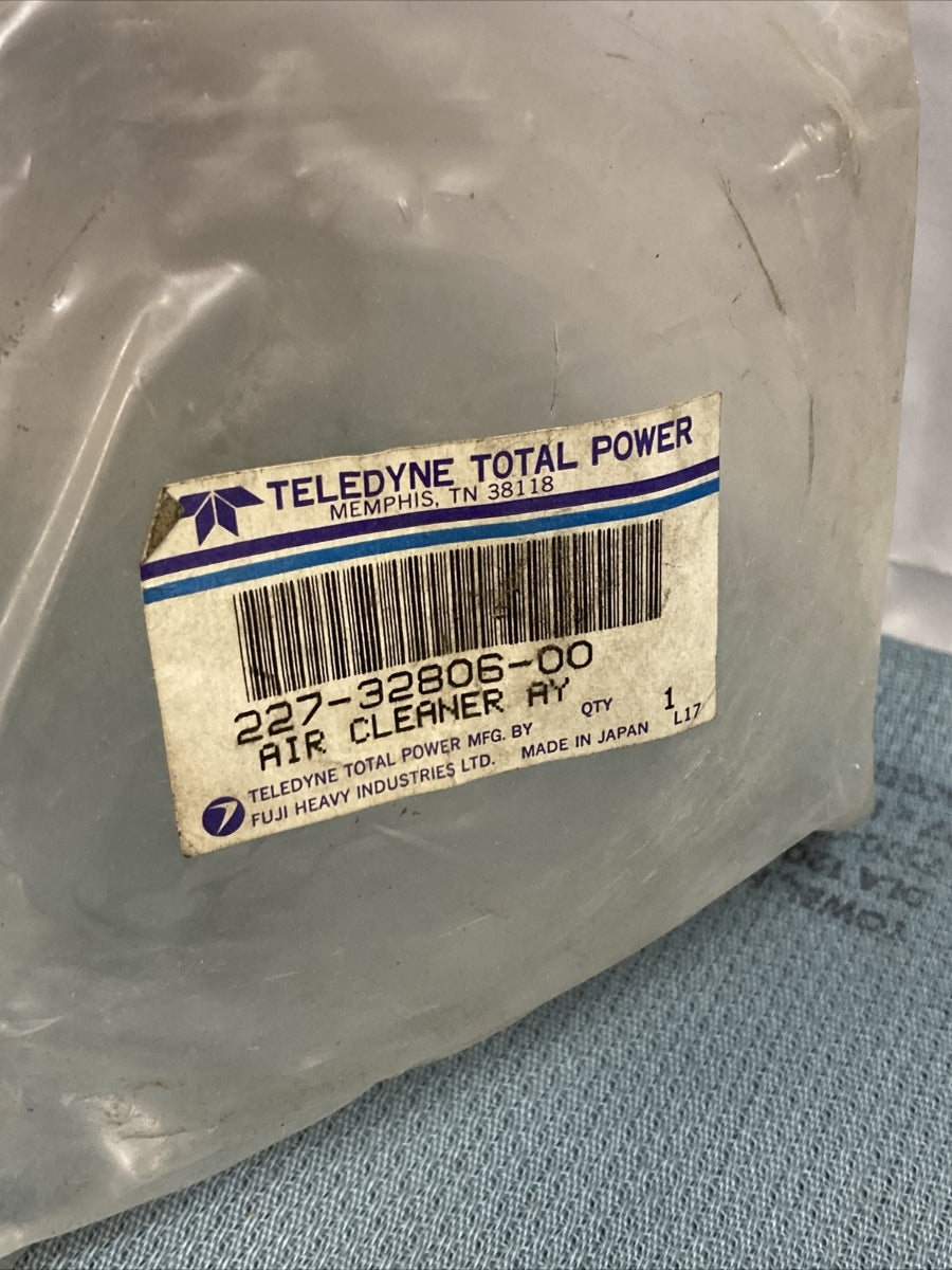 NEW TELEDYNE TOTAL POWER 227-32806-00 AIR CLEANER COVER