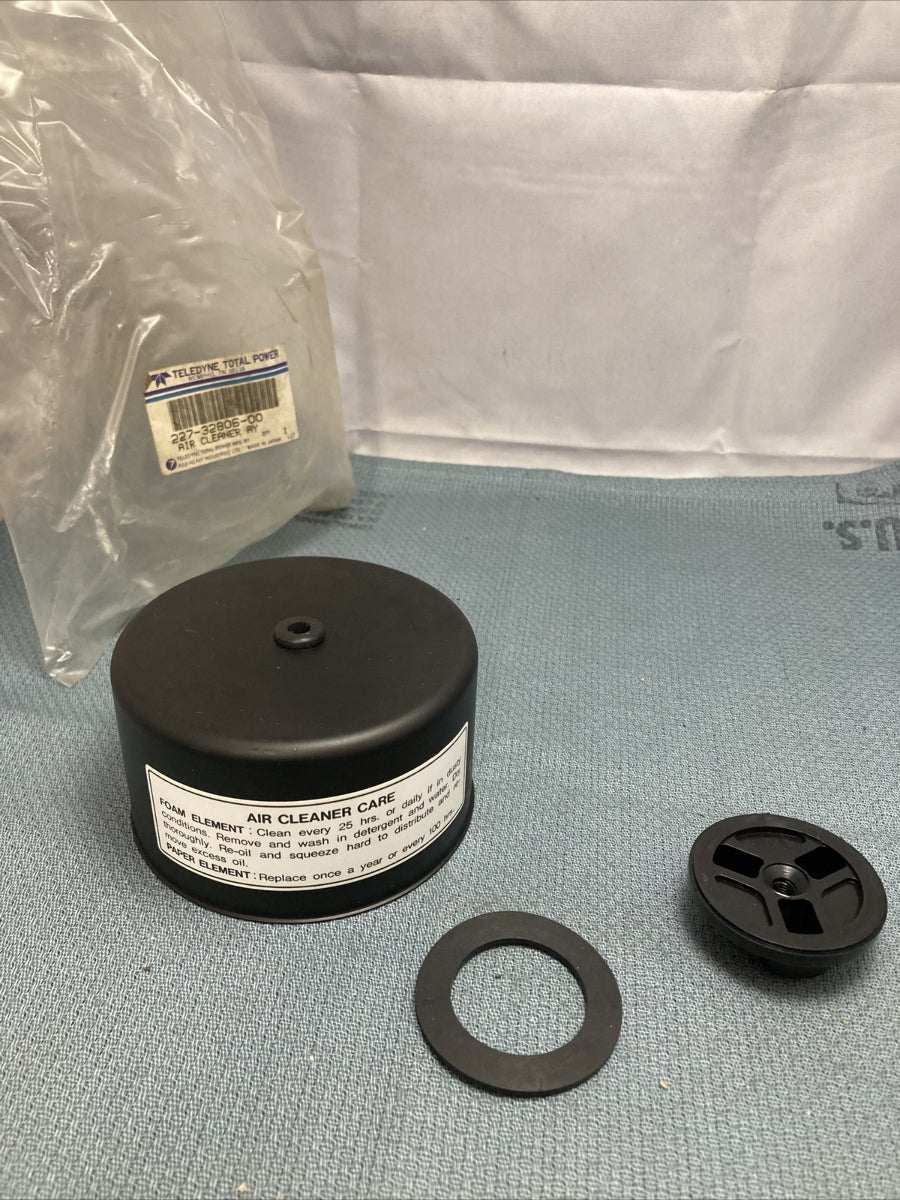 NEW TELEDYNE TOTAL POWER 227-32806-00 AIR CLEANER COVER