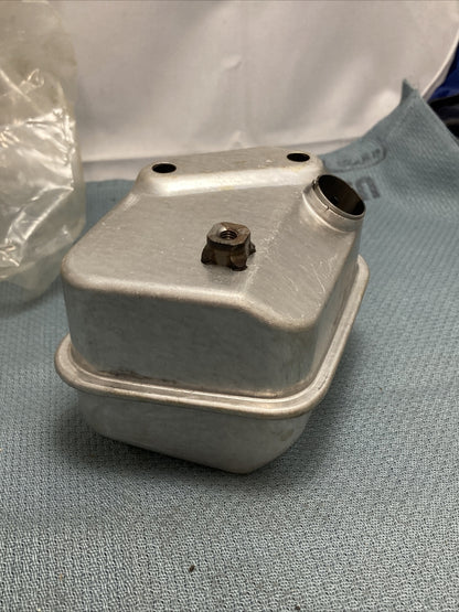 NEW WISCONSIN ROBIN SUBARU 227-31101-01 MUFFLER