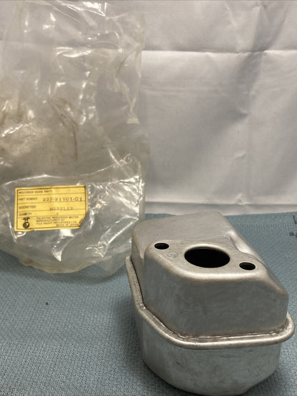 NEW WISCONSIN ROBIN SUBARU 227-31101-01 MUFFLER