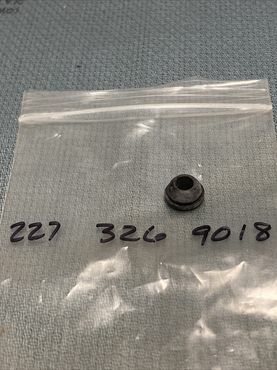 NEW ROBIN SUBARU 227-32690-18 GROMMET