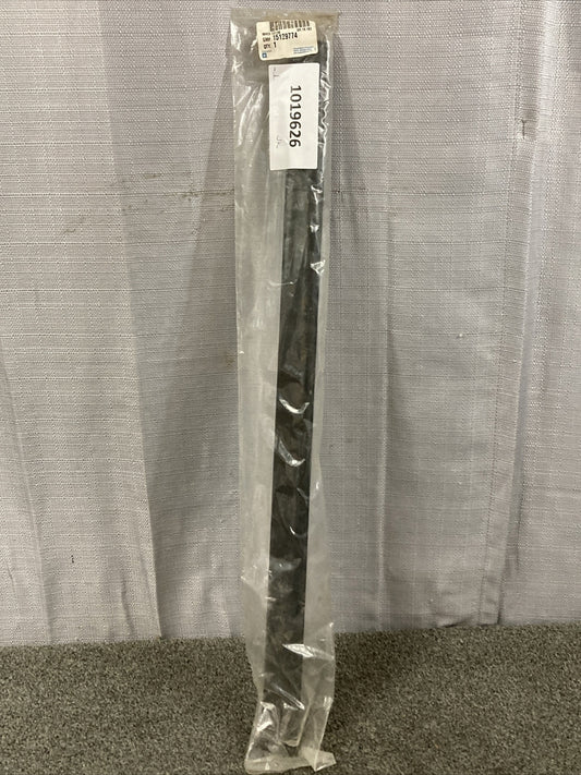 NEW GENUINE GM 15129774 SEALING STRIP ASM, REAR SIDE DOOR WINDOW OUTER GR 16.183