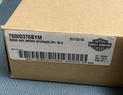 NEW GENUINE HARLEY DAVIDSON 76000376BYM DOOR ASY, MEDIA STORAGE, RH BLK