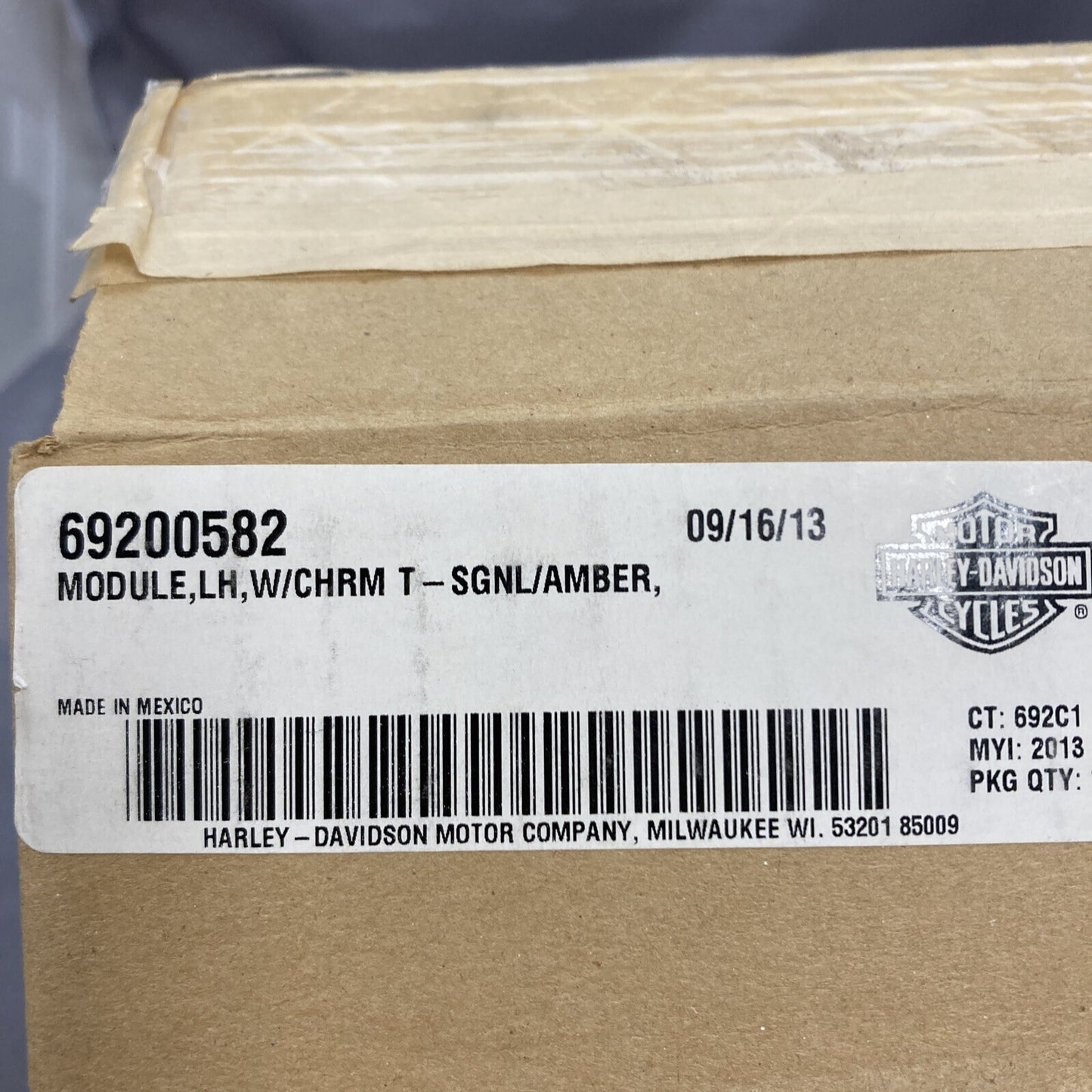 NEW GENUINE HARLEY DAVIDSON 69200582 INTAKE MODULE LH W/ CHOME T-SGNL AMBER