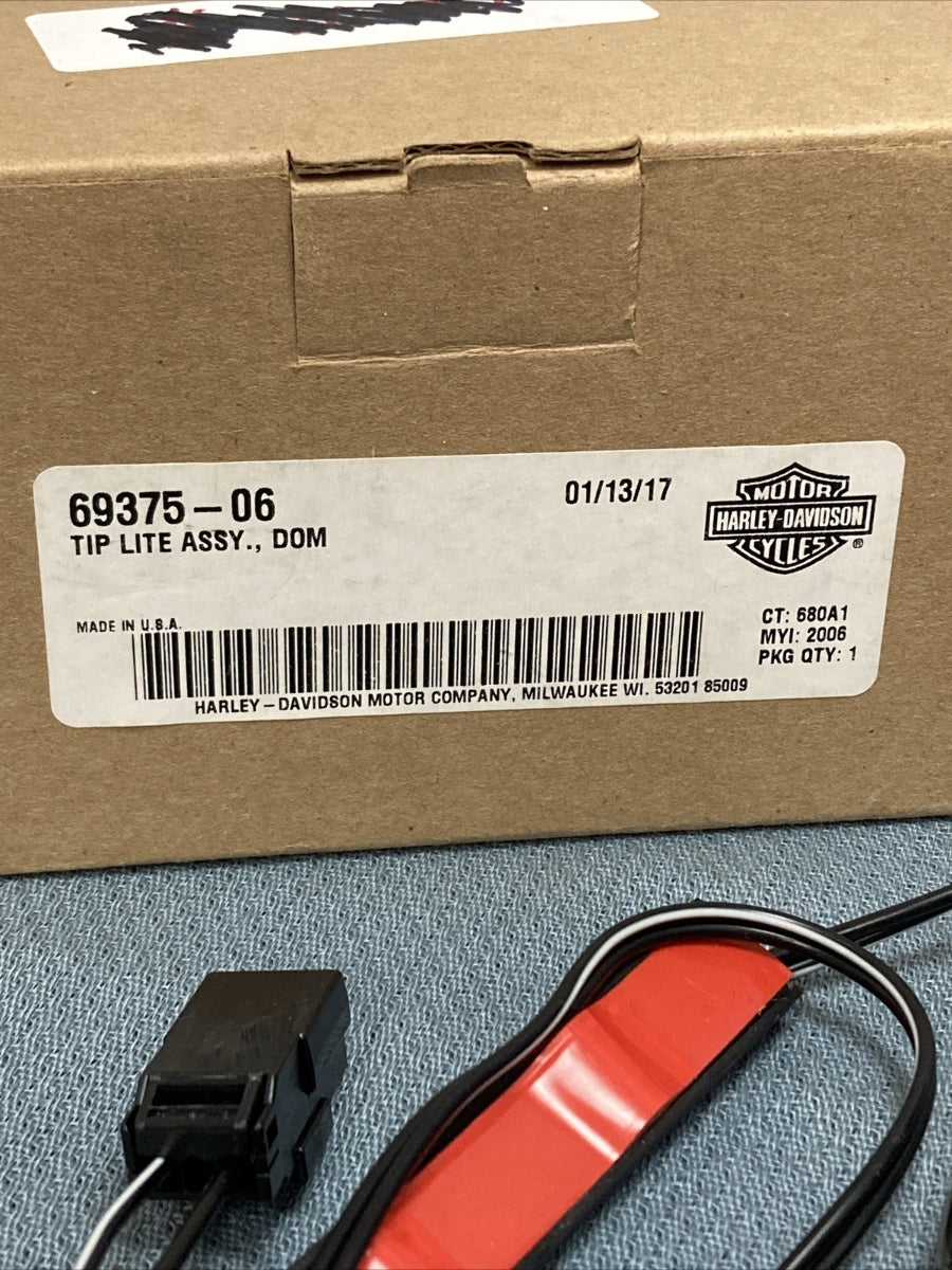 NEW GENUINE HARLEY DAVIDSON 69375-06 TIP LITE ASSY, DOM REAR FENDER LIGHT