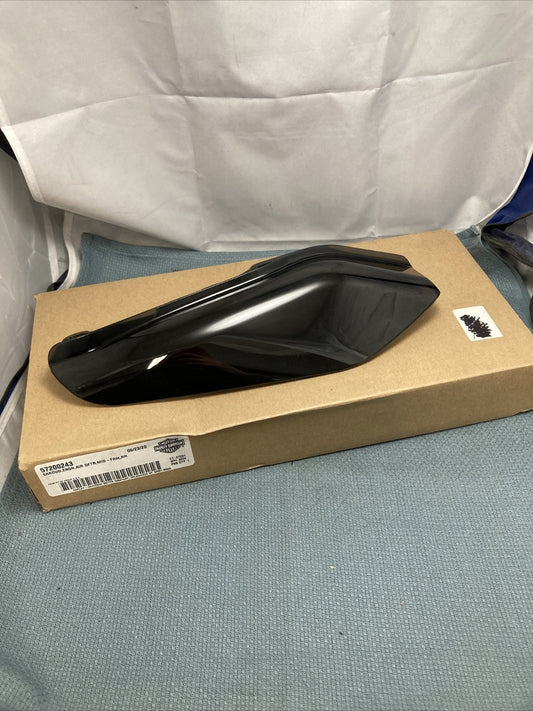 NEW GENUINE HARLEY DAVIDSON 57200243 SHROUD, ENGN, AIR DFTR, MID-FRM, RH