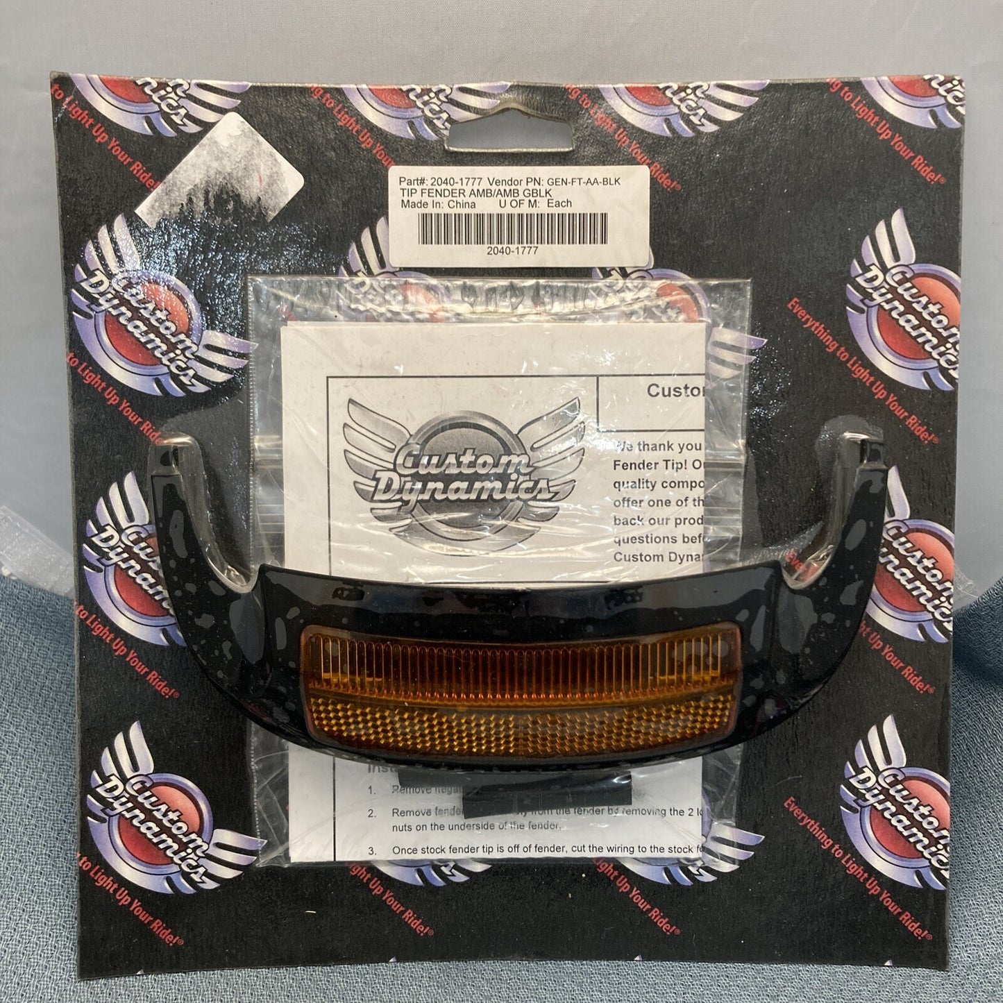 NEW CUSTOM DYNAMICS 2040-1777 GEN-FT-AA-BLK TIP FENDER AMBER/AMB GBLK