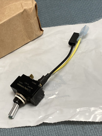 NEW GENUINE HARLEY DAVIDSON 67873-08A TOGGLE SWITCH, ILLUM'NTD/SPST