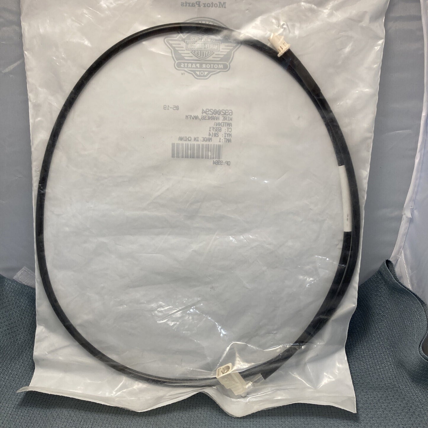 NEW GENUINE HARLEY DAVIDSON 69200294 WIRE HARNESS AM/FM ANTENNA