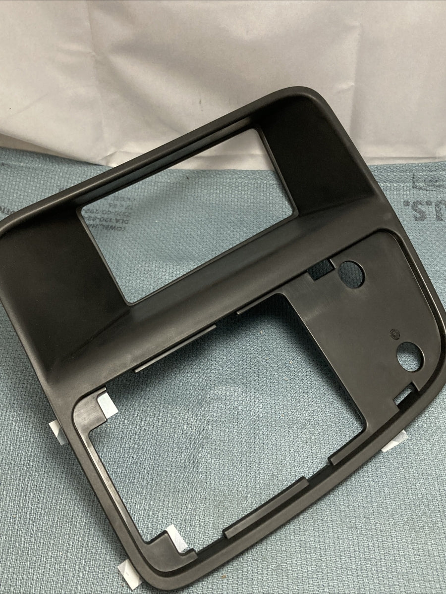 NEW GENUINE HARLEY DAVIDSON 57100171 LOWER RIGHT FAIRING FACIA