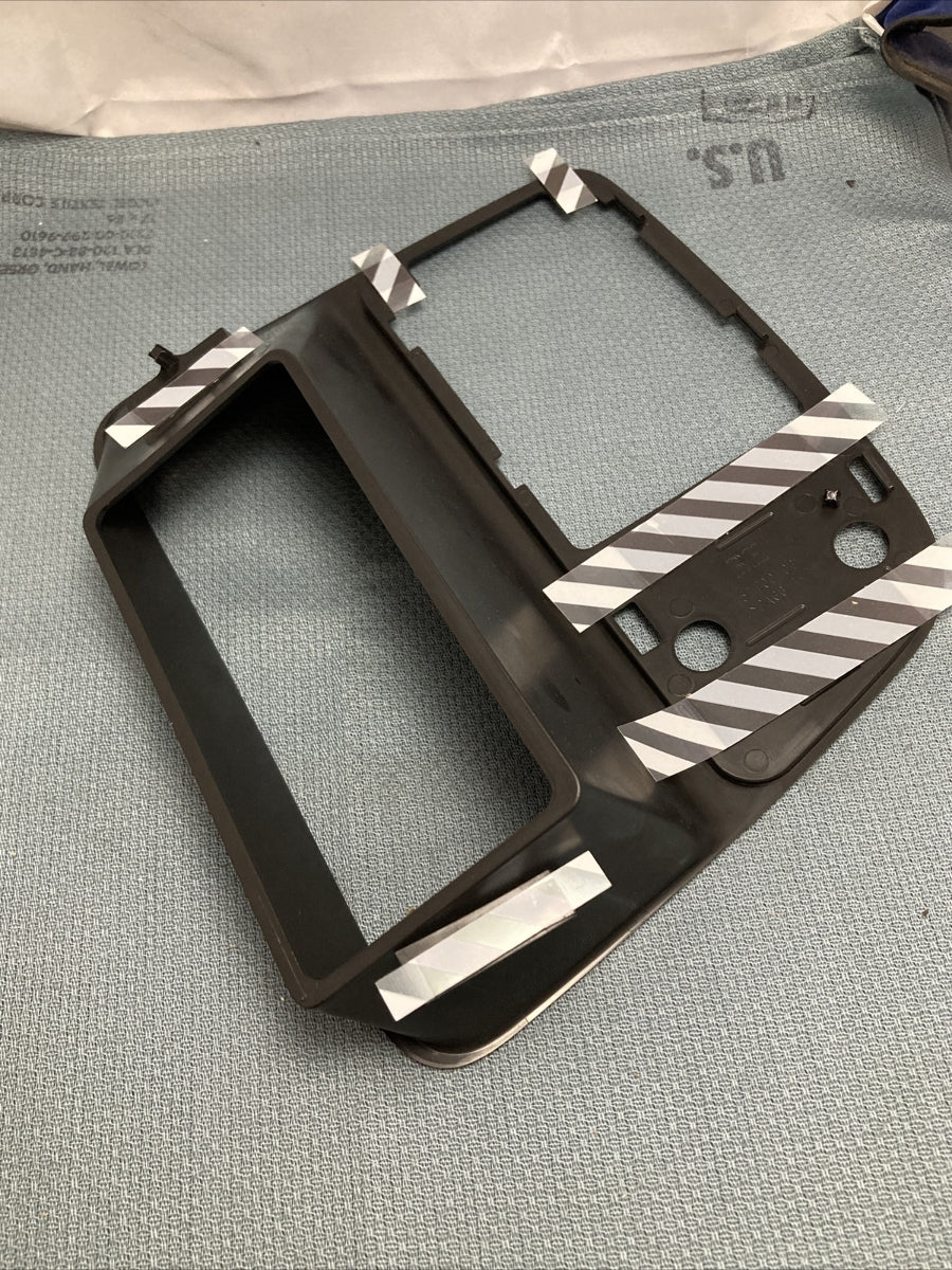 NEW GENUINE HARLEY DAVIDSON 57100171 LOWER RIGHT FAIRING FACIA