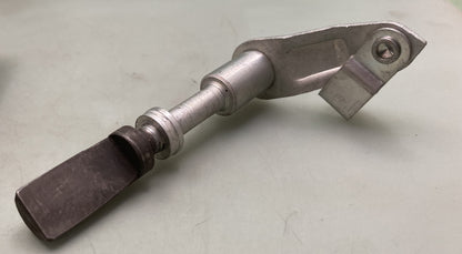 New Genuine Yamaha 1w1-16380-00-00 Push Lever Assembly