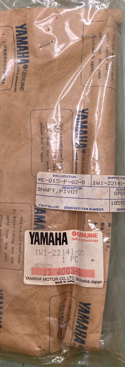 New Genuine Yamaha 1w1-22141-00 Shaft, Pivot