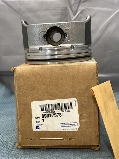 NEW GENUINE GM 89017578 PISTON, ENGINE GR 0.629