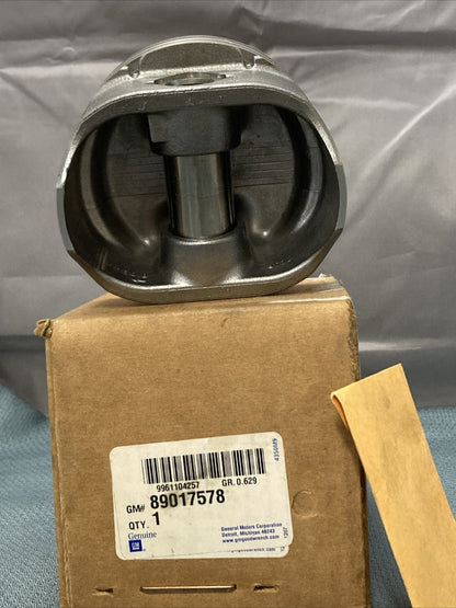 NEW GENUINE GM 89017578 PISTON, ENGINE GR 0.629