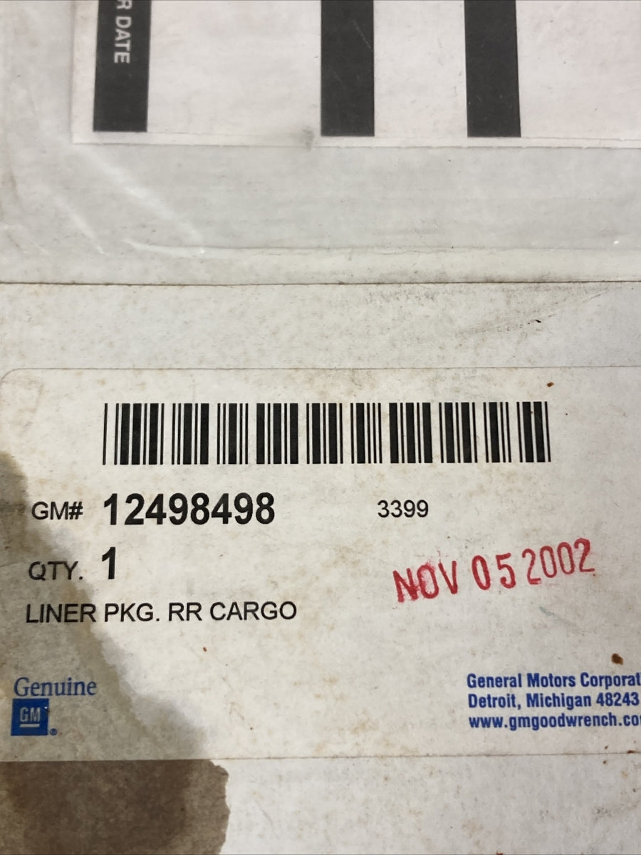 NEW GENUINE GM 12498498 LINER PACKAGE, CARGO/REAR COMPARTMENT GR 15.222